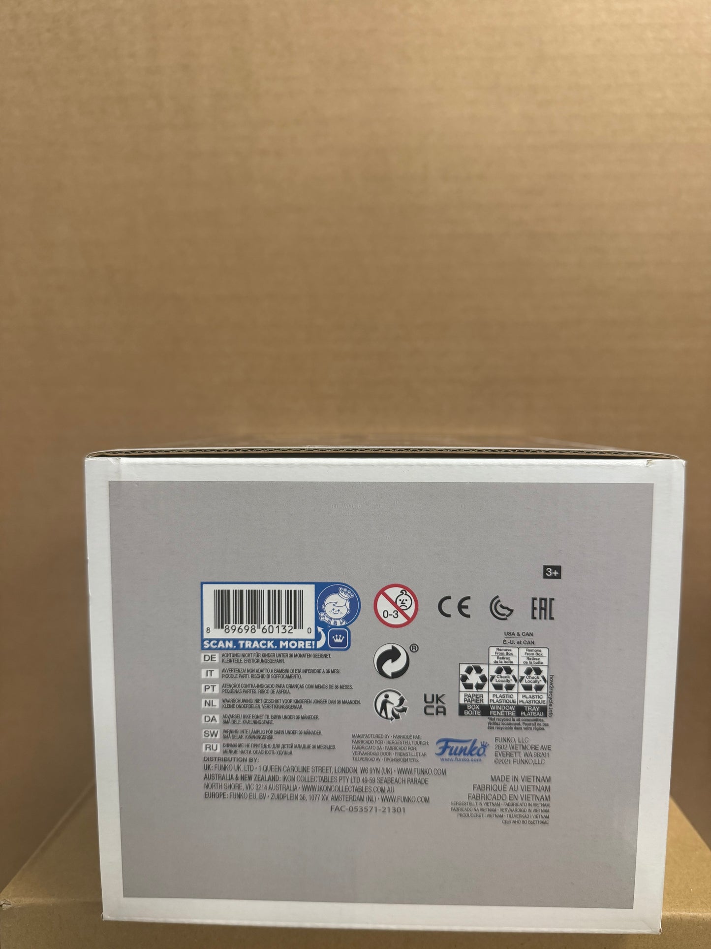 Funko Pop! Marvel Venom On Throne #965 Glow Pop In A Box Exclusive