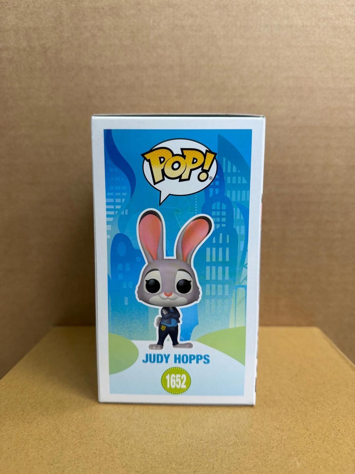 Funko Pop! Movies Judy Hopps #1652 Signed Ginnifer Goodwin WS