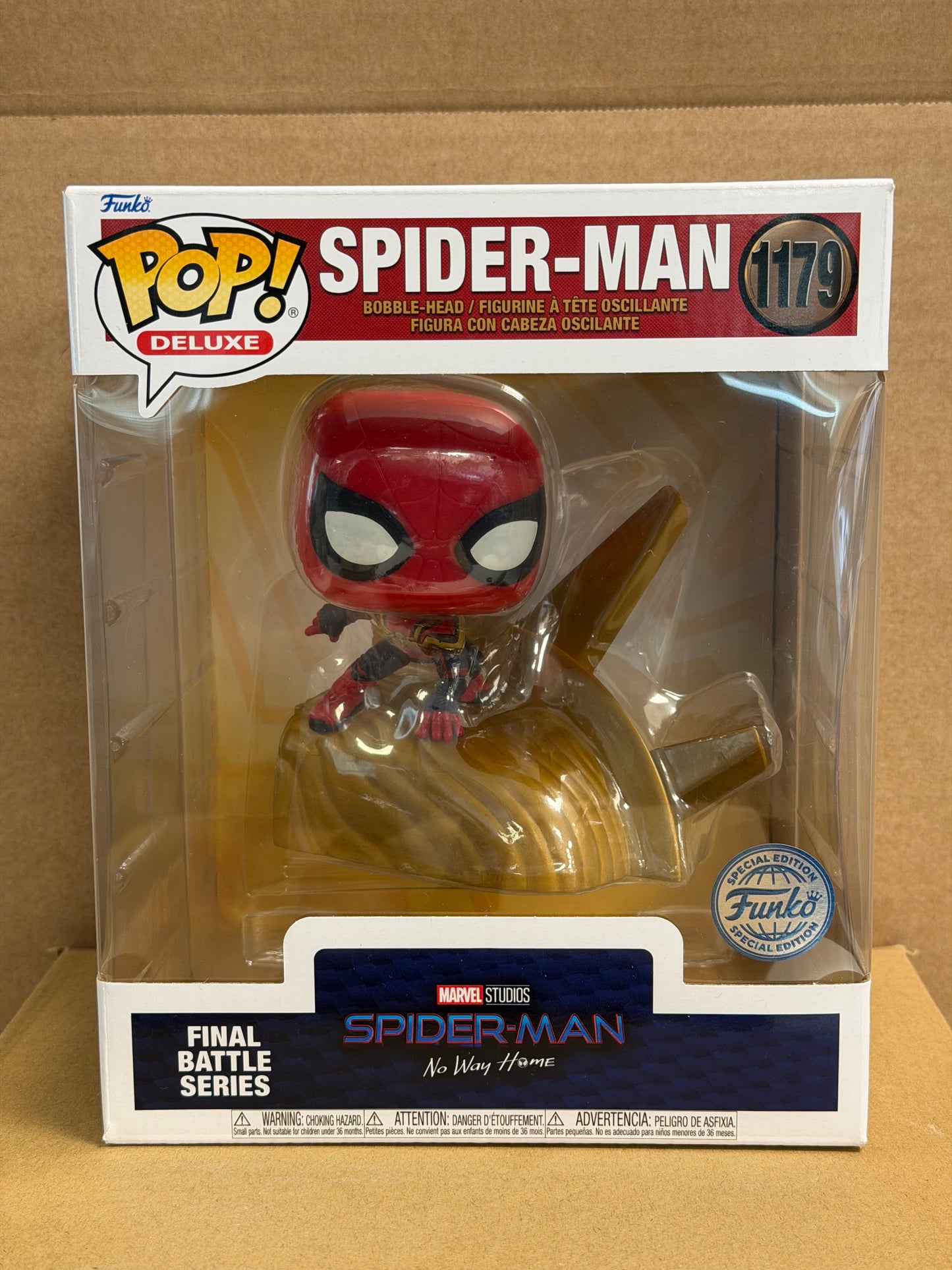 Funko Pop! Marvel Spider-Man #1179 Special Edition + Protector