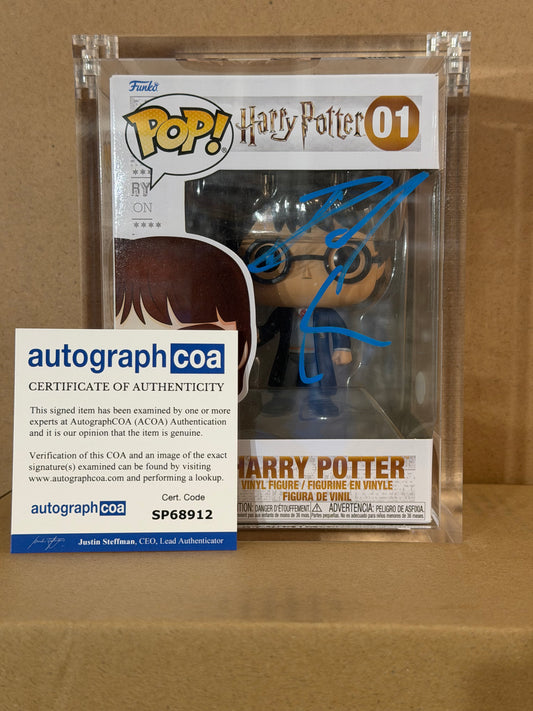 Funko Pop! Harry Potter Signed Daniel Radcliffe COA #01 Free Magnetic Stack