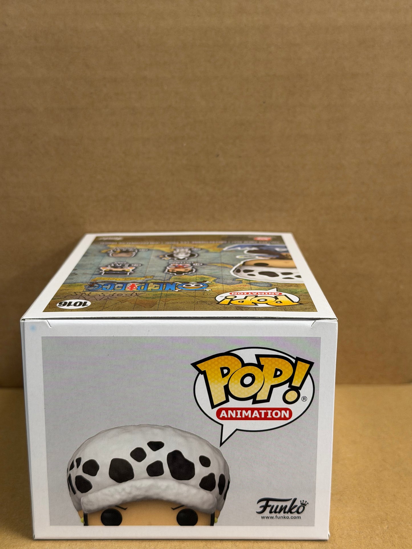 Funko Pop! Anime One Piece Trafalgar Law #1016 Glow Chase Special Edition