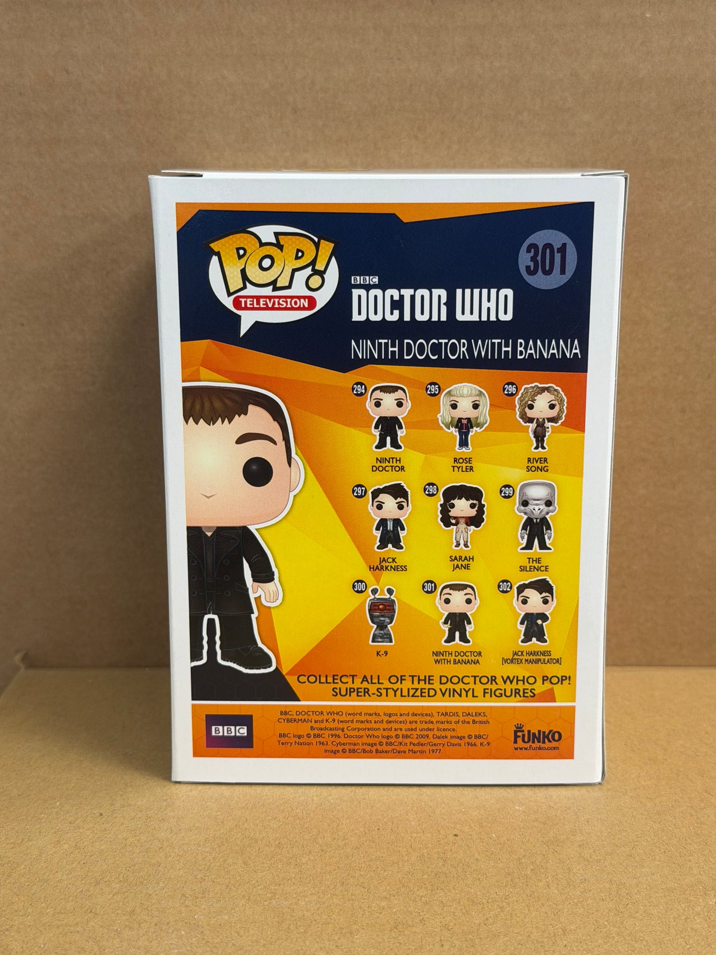 Funko Pop! Television Dr Who Ninth Doctor With Banana Signed Christopher Eccleston COA #301