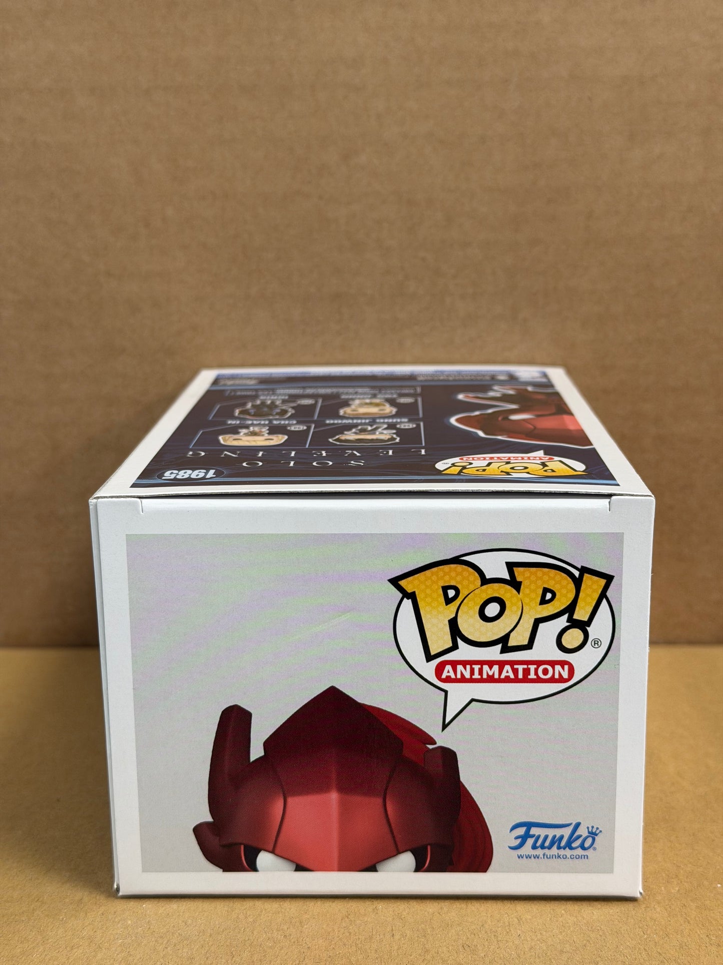 Funko Pop! Anime Solo Levelling Igris CHASE #1985 Free Protector