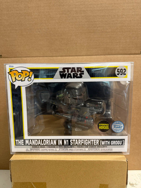 Funko Pop! Star Wars The Mandalorian In N1 Starfighter (With Grogu) + Protector