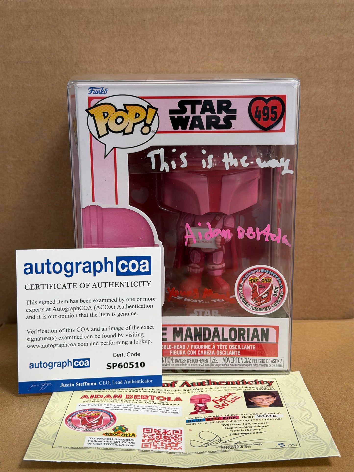 Funko Pop! Star Wars The Mandalorian Signed Aidan Bertola COA #496 DAMAGE