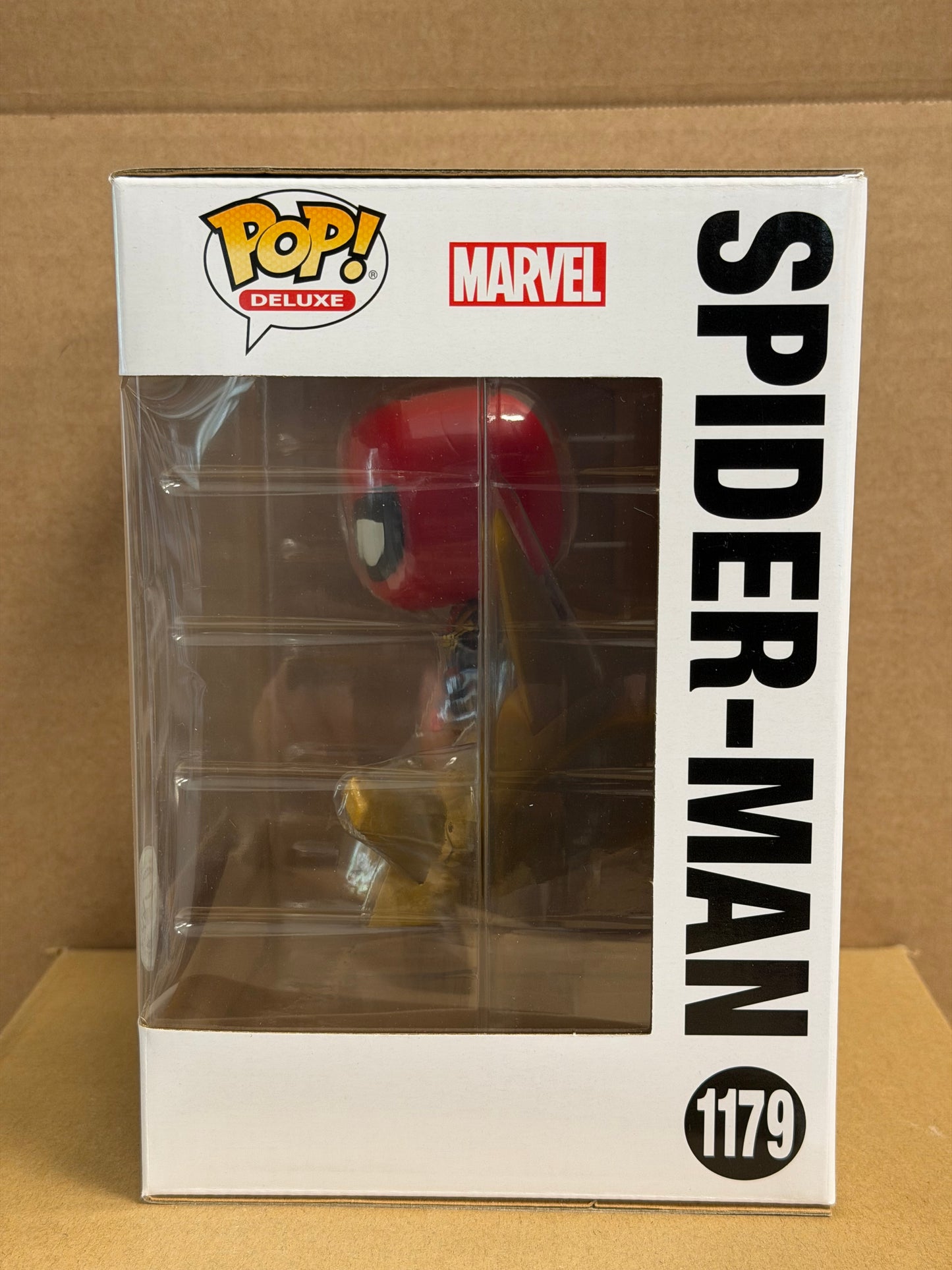 Funko Pop! Marvel Spider-Man #1179 Special Edition + Protector