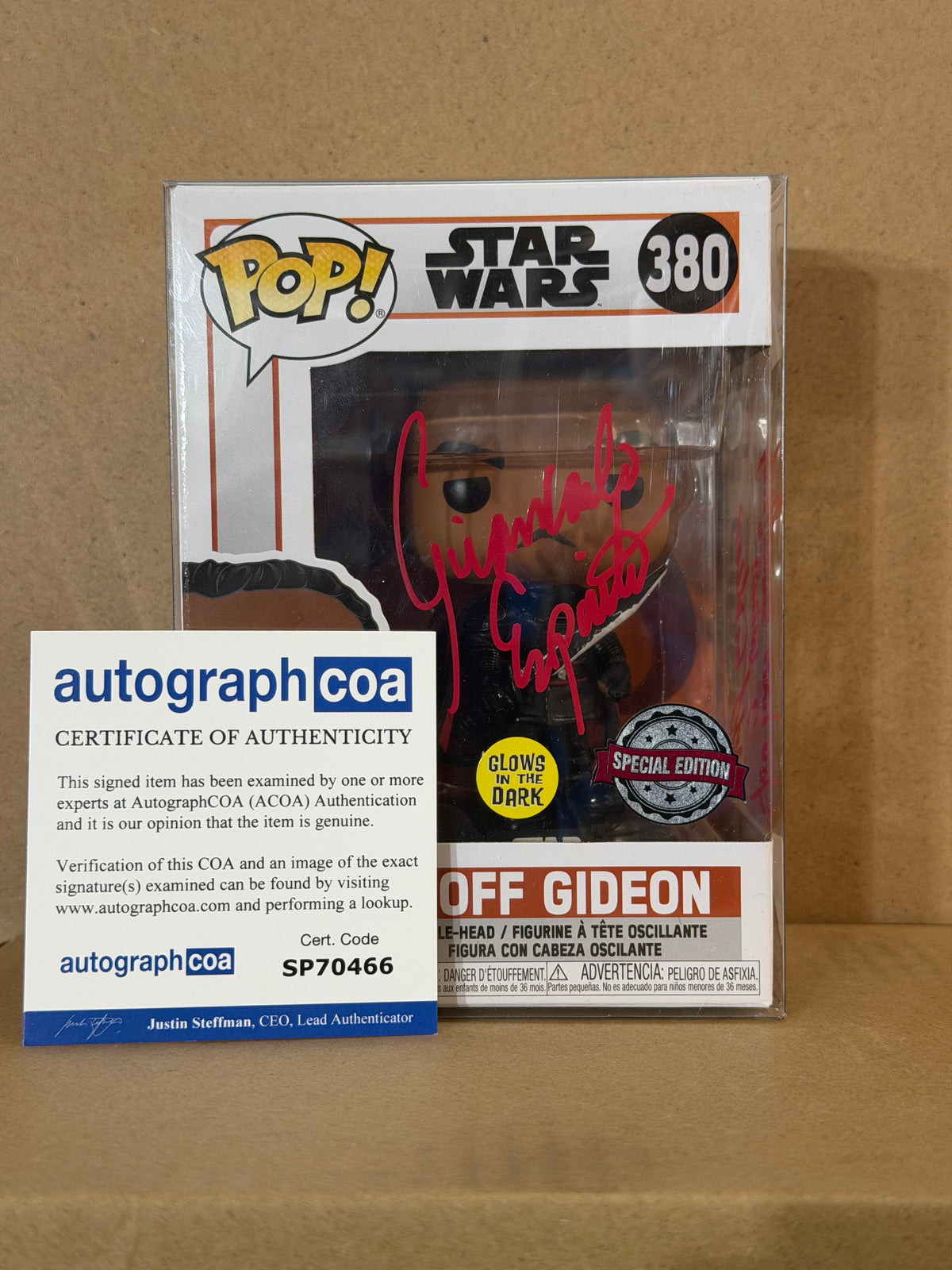 Funko Pop! Star Wars Moff Gideon Signed Giancarlo Esposito COA #380