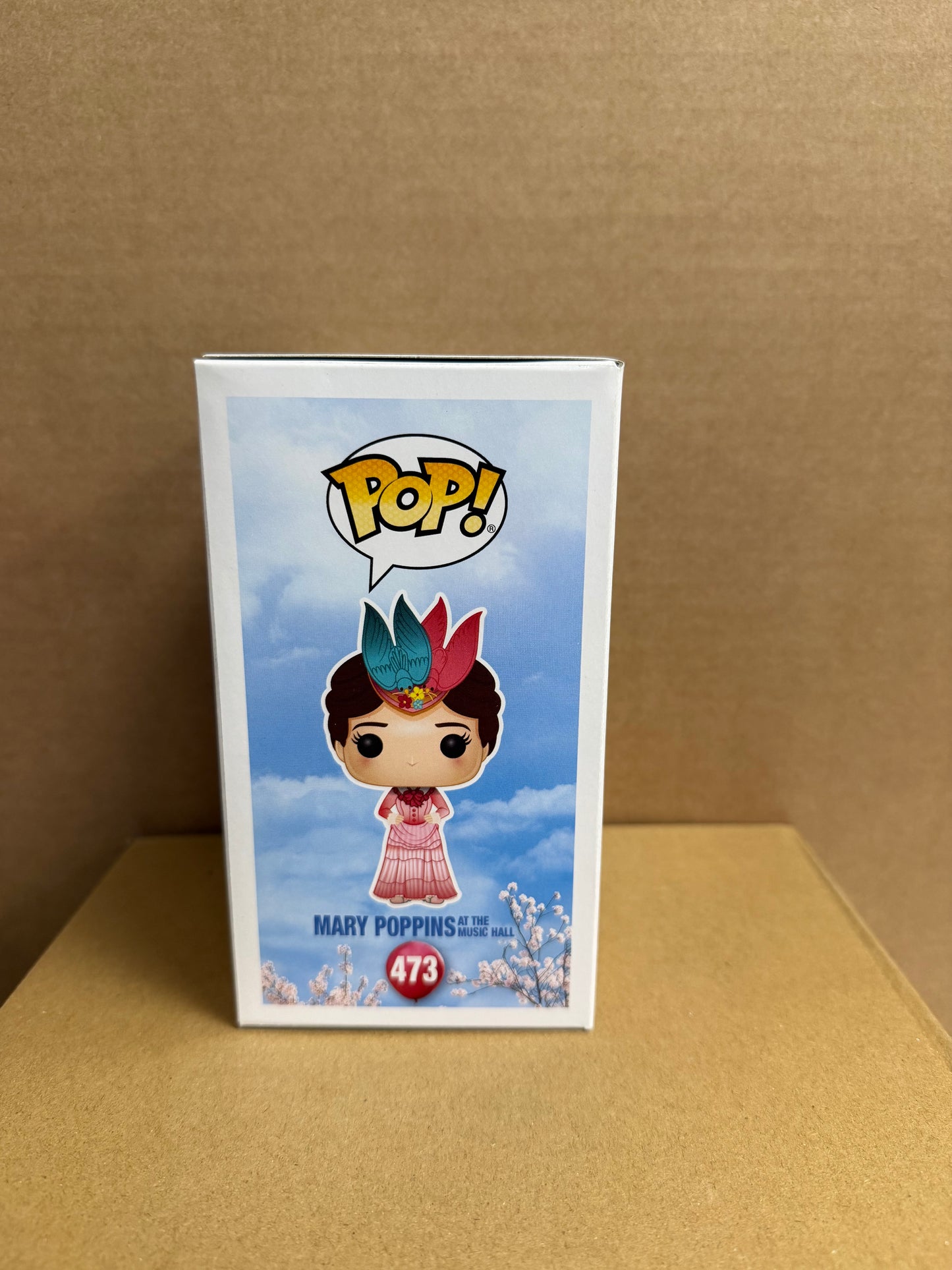 Funko Pop! Disney Mary Poppins Signed Emily Blunt COA #473 WS BOX CREASE