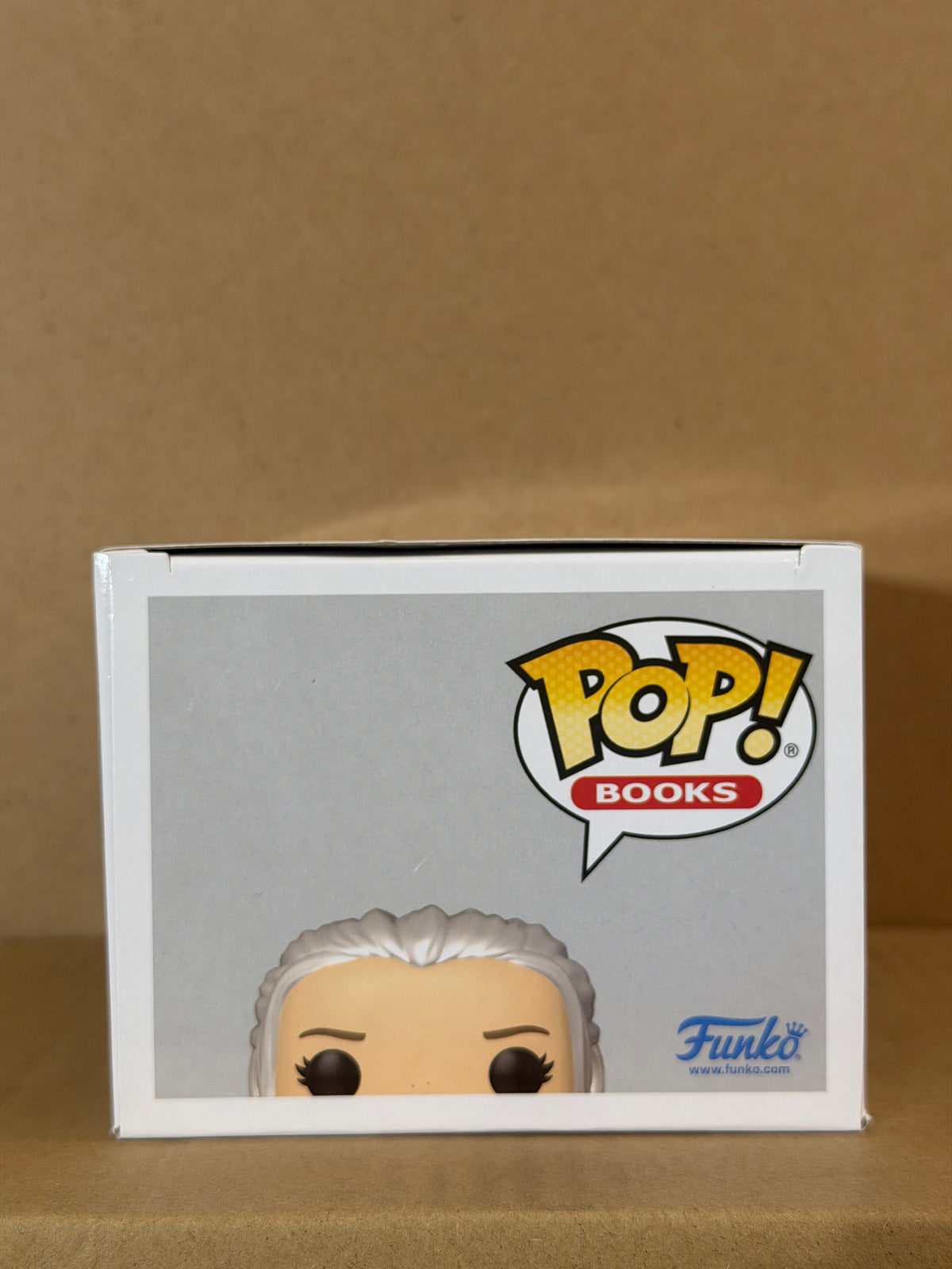 Funko Pop! Books Powerless Paedyn Gray #46 Free Protector