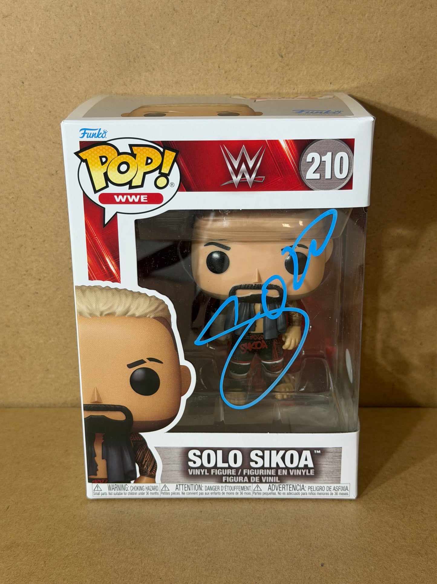Funko Pop! WWE Solo Sikoa Signed COA #210 Free Funko