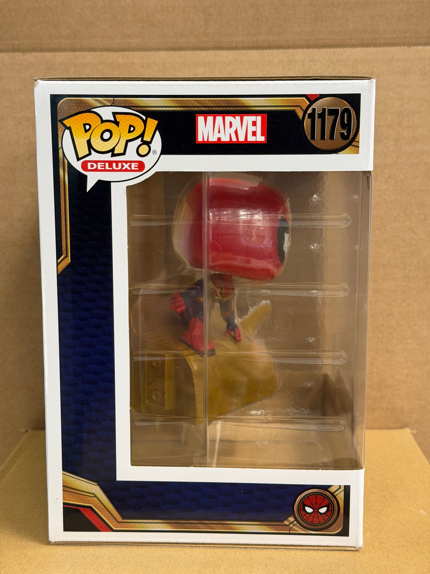 Funko Pop! Marvel Spider-Man #1179 Special Edition + Protector