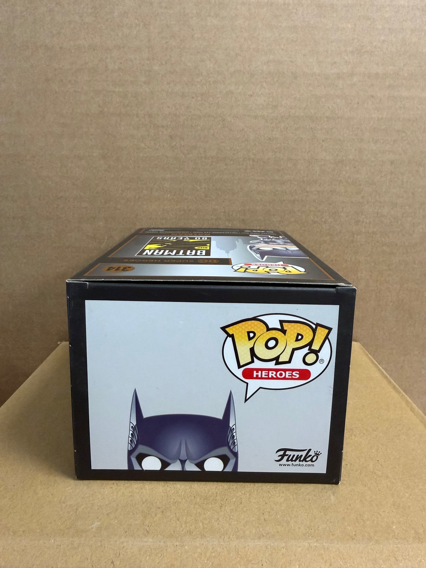 Funko Pop! DC! Batman #314 Signed By George Clooney COA WS