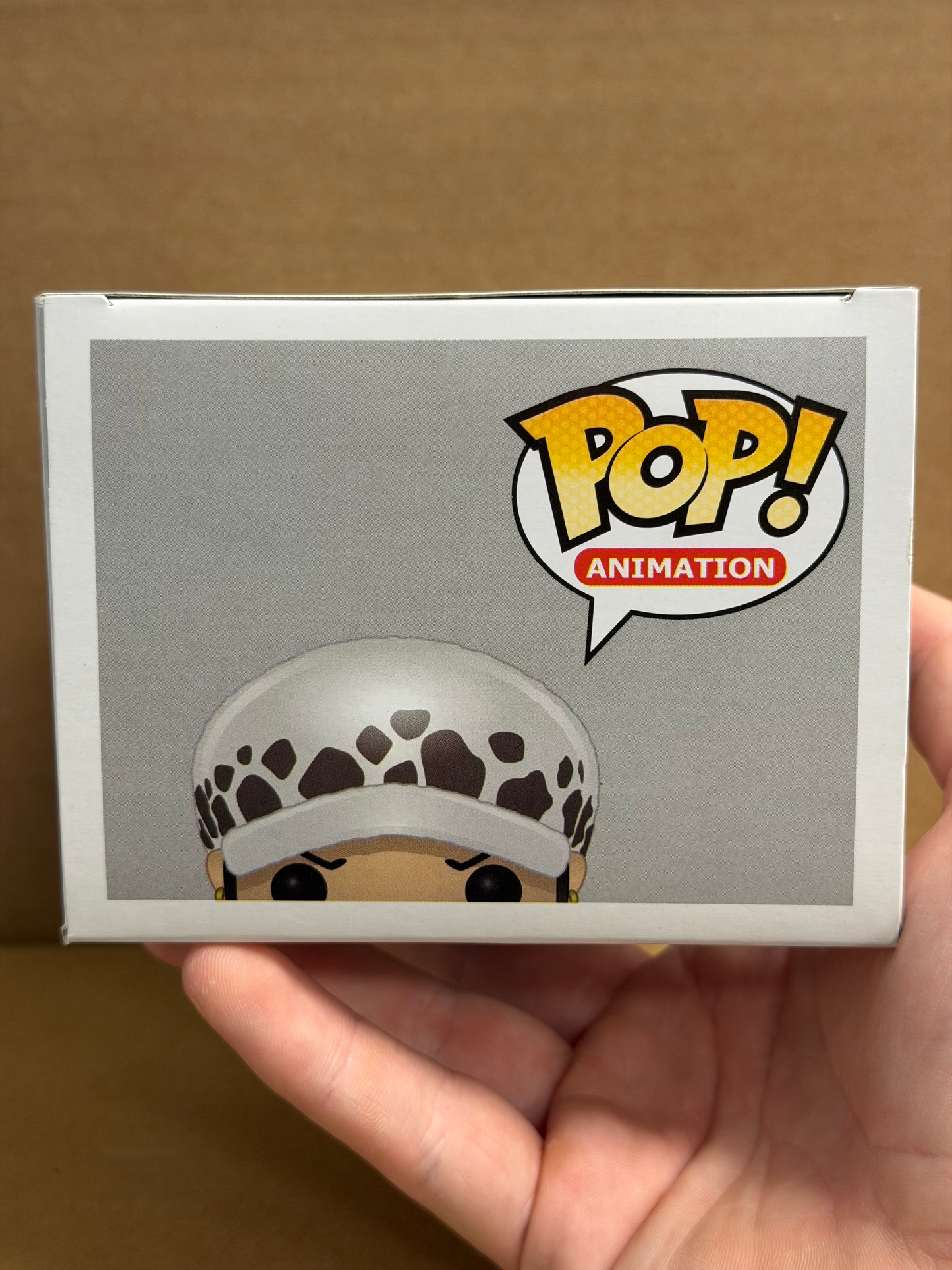 Funko Pop! Anime One Piece Trafalgar Law OG JJL160309 #101 Free Mag Stack