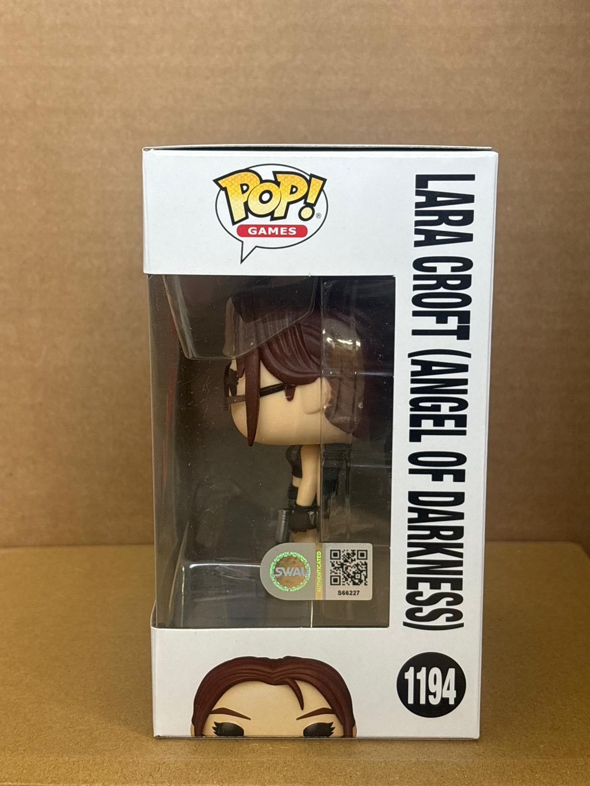 Funko Pop! Games Tomb Raider Signed Angelina Jolie COA #1194 WS