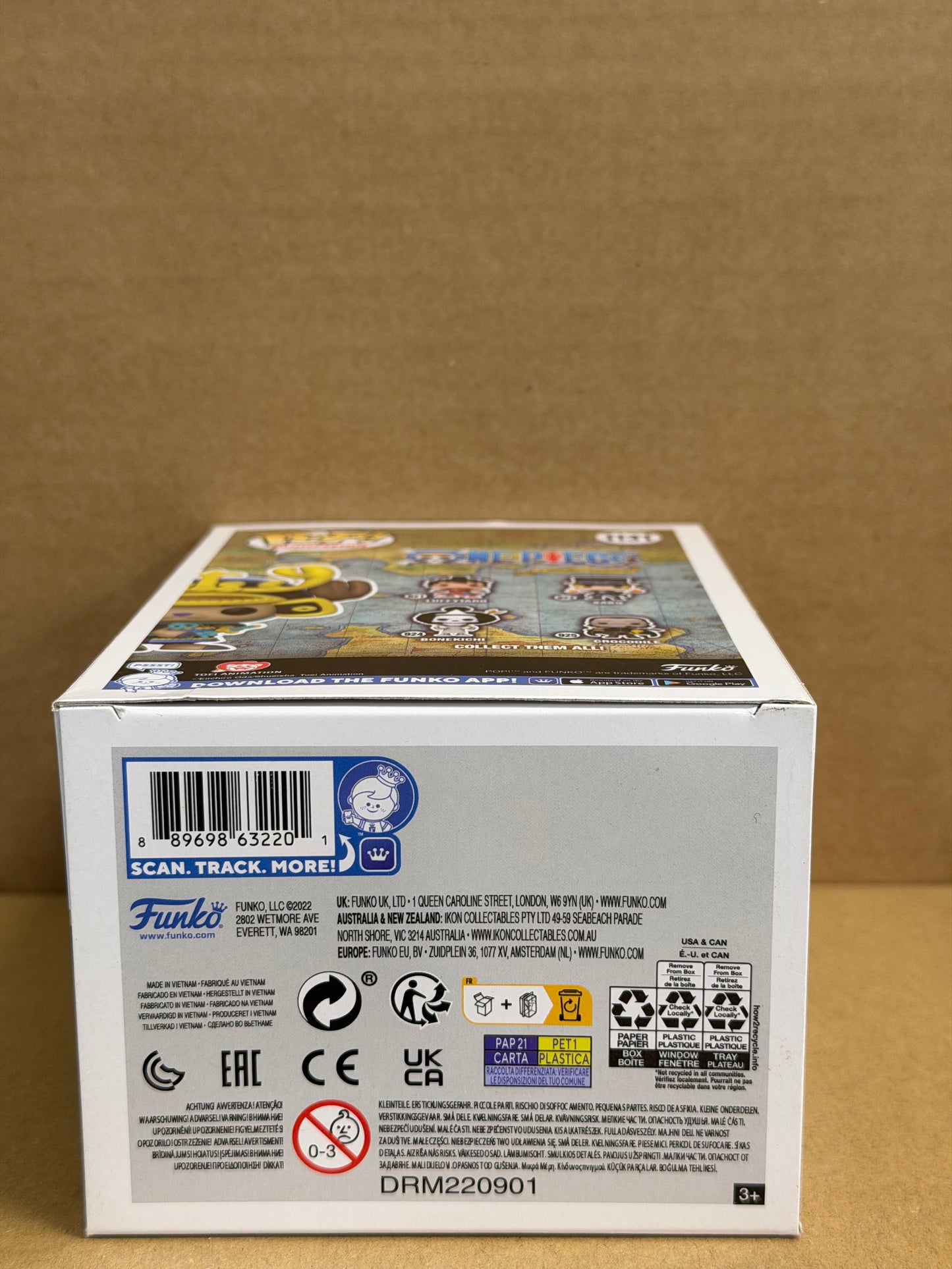 Funko Pop! Anime One Piece Armored Choppee #1131 Exclusive Free Protector