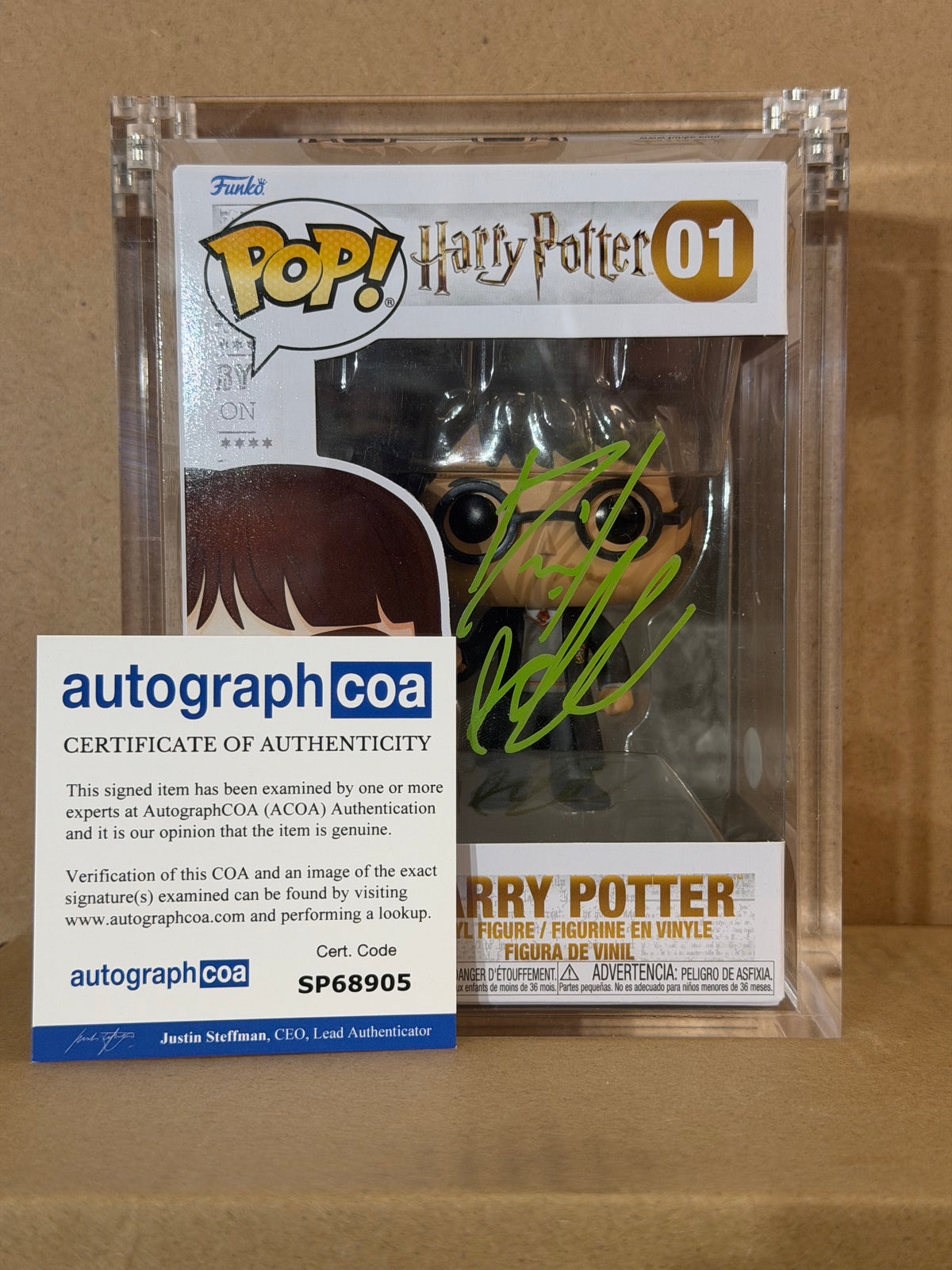 Funko Pop! Harry Potter Signed Daniel Radcliffe COA #01 Free Magnetic Stack