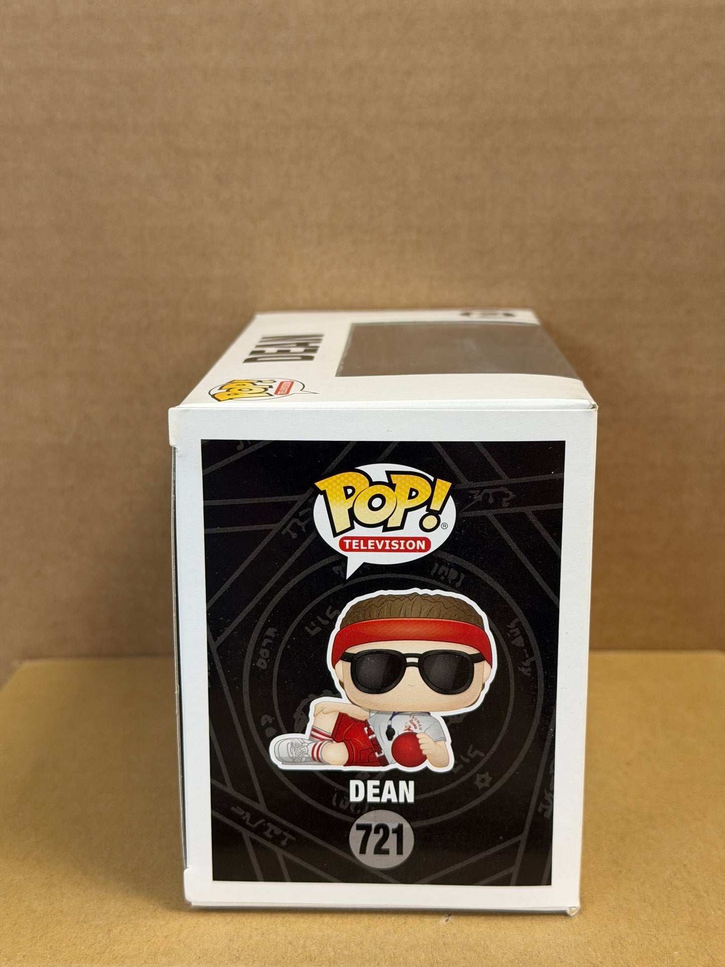 Funko Pop! Television Supernatural Dean #721 Gym Teacher