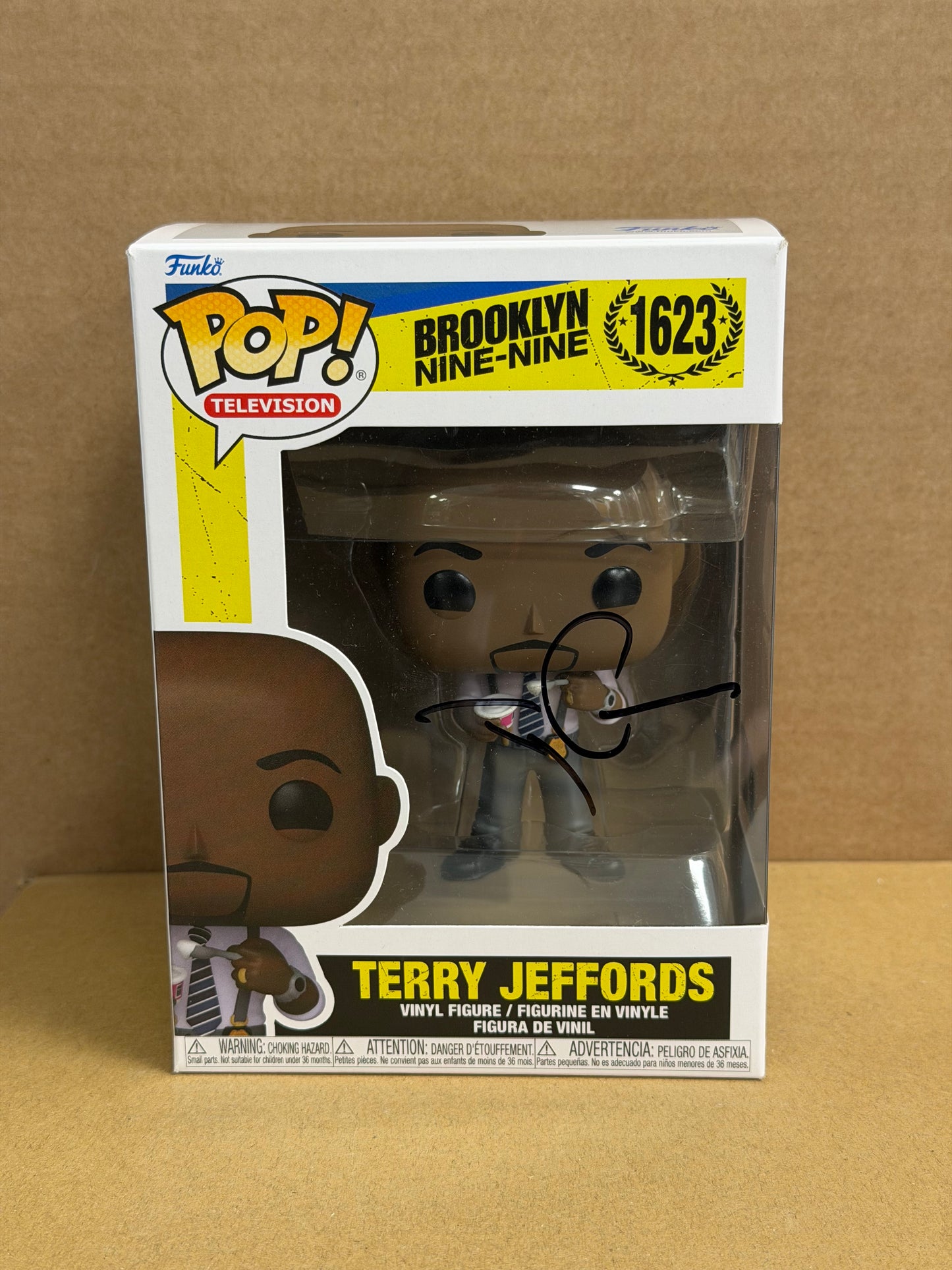 Funko Pop! Television Brooklyn Nine Nine Terry Jeffords Signed Terry Crews #1623 WS