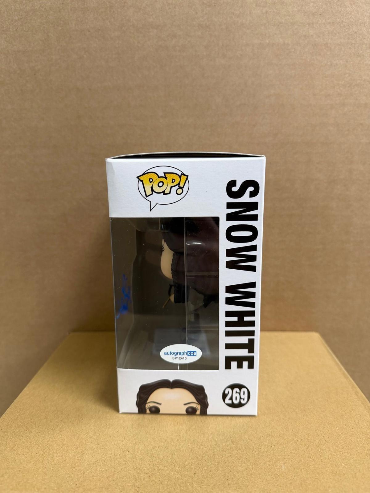 Funko Pop! Television Once Upon A Time Snow White Signed Ginnifer Goodwin COA #269 WS