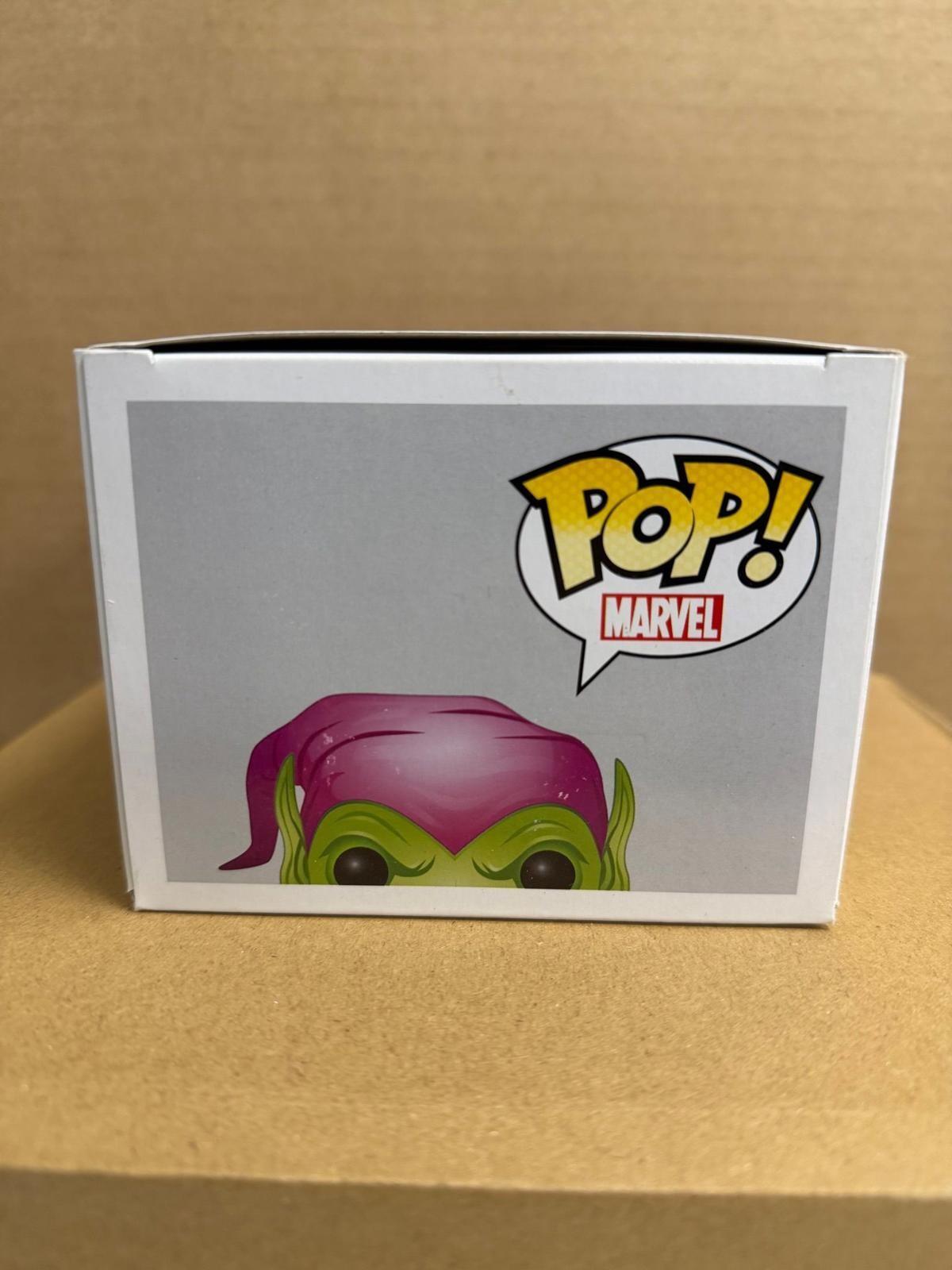 Funko Pop! Marvel Green Goblin #110 Glow in the Dark BOX DAMAGE